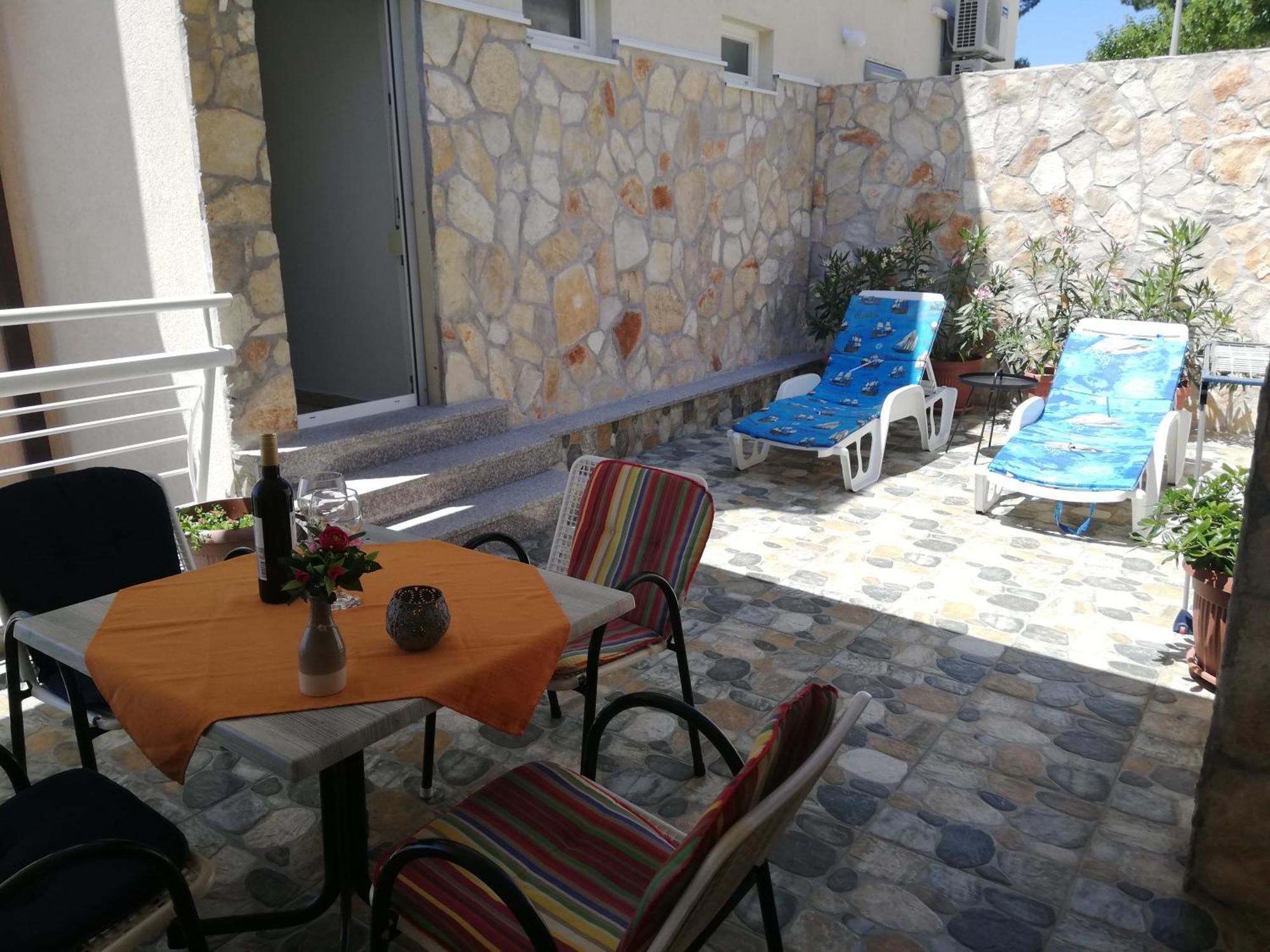 Apartmani Putnik Baška Voda Eksteriør bilde